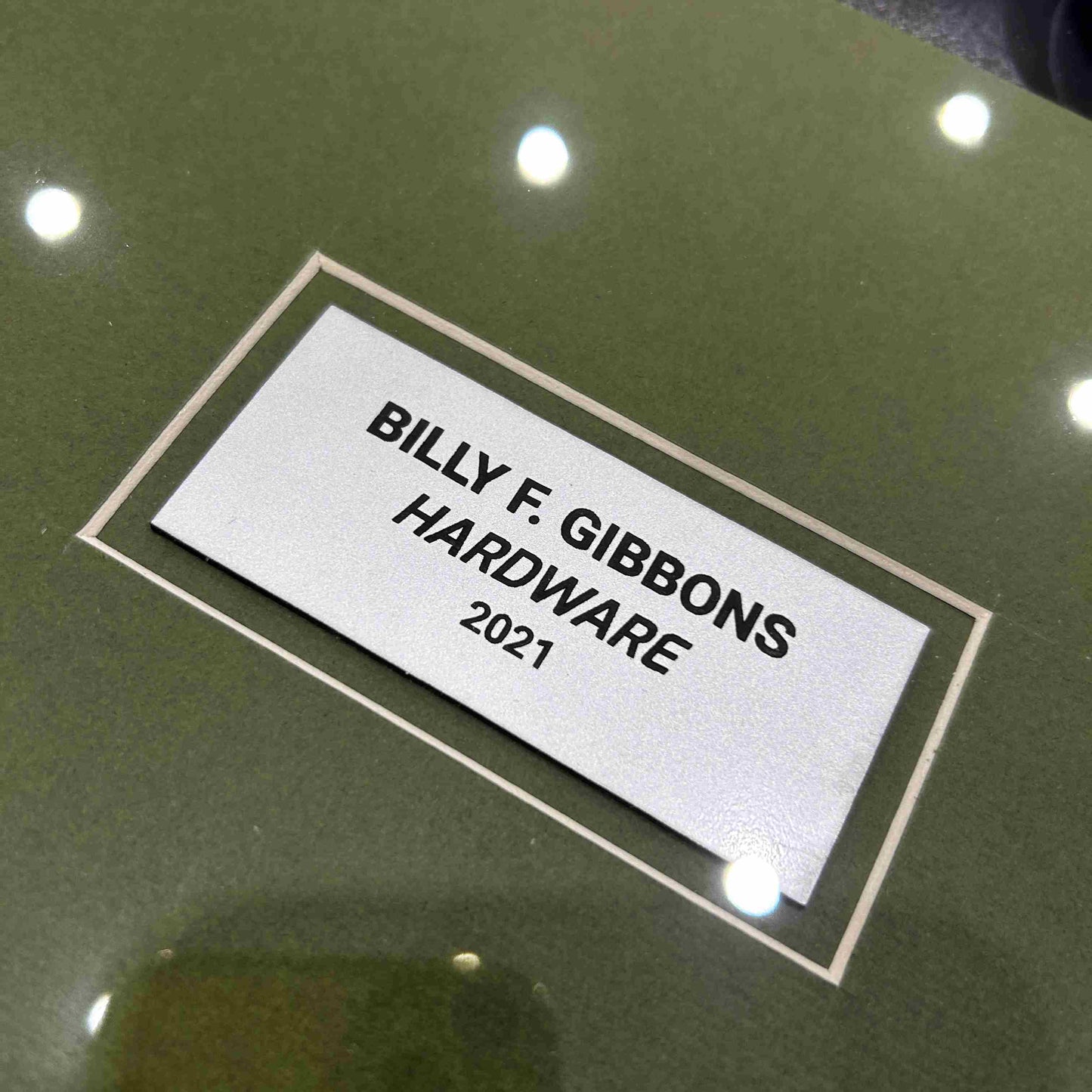 BILLY GIBBONS - SIGNATURE SUR ALBUM HARDWARE