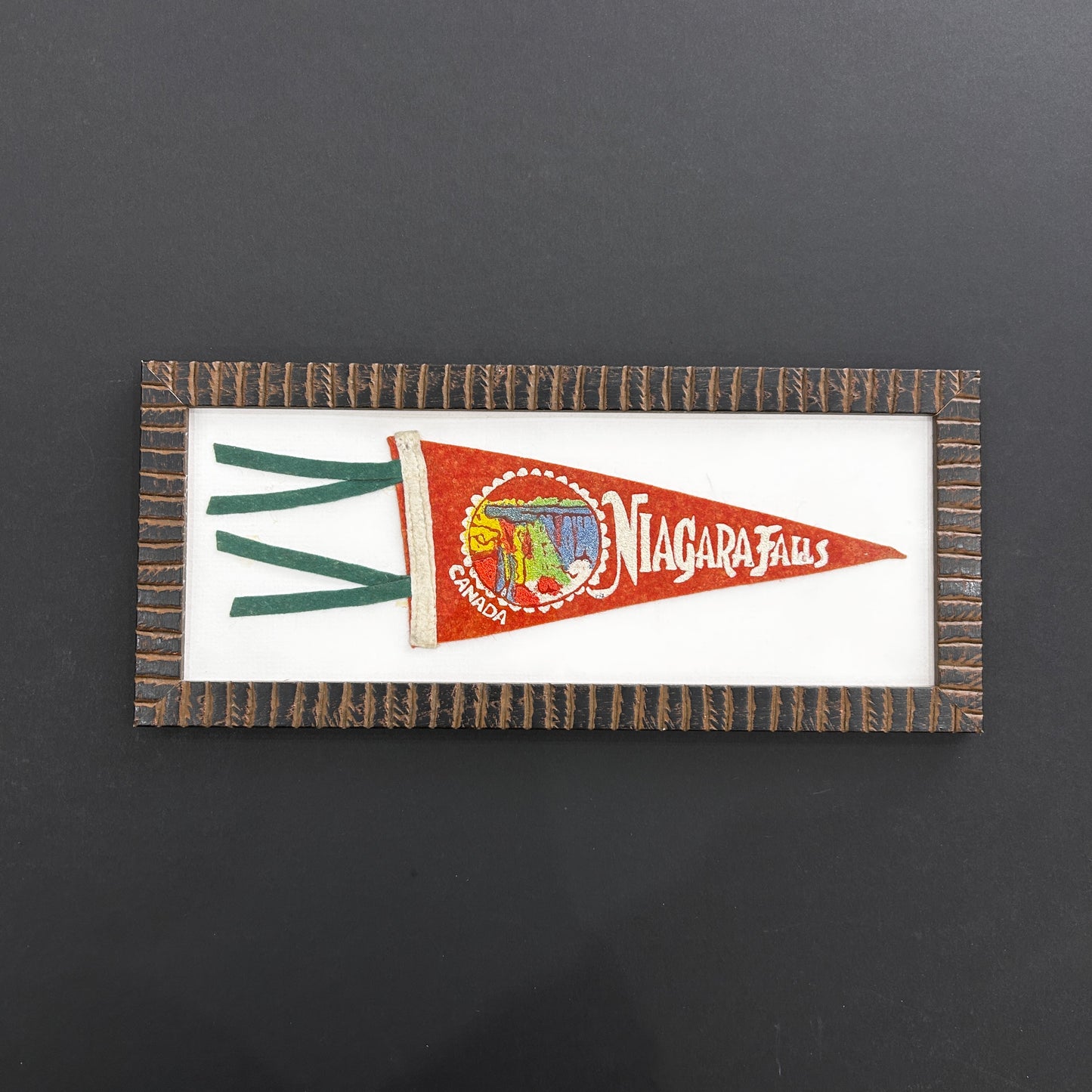 FANION SOUVENIR ORIGINAL - NIAGARA FALLS - CANADA