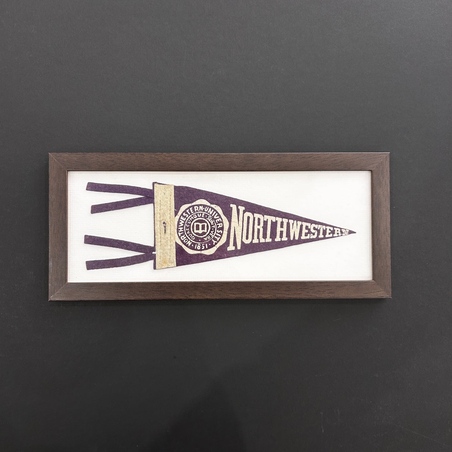 FANION SOUVENIR ORIGINAL NORTHWESTERN UNIVERSITY - EVANSTON, ILLINOIS, USA