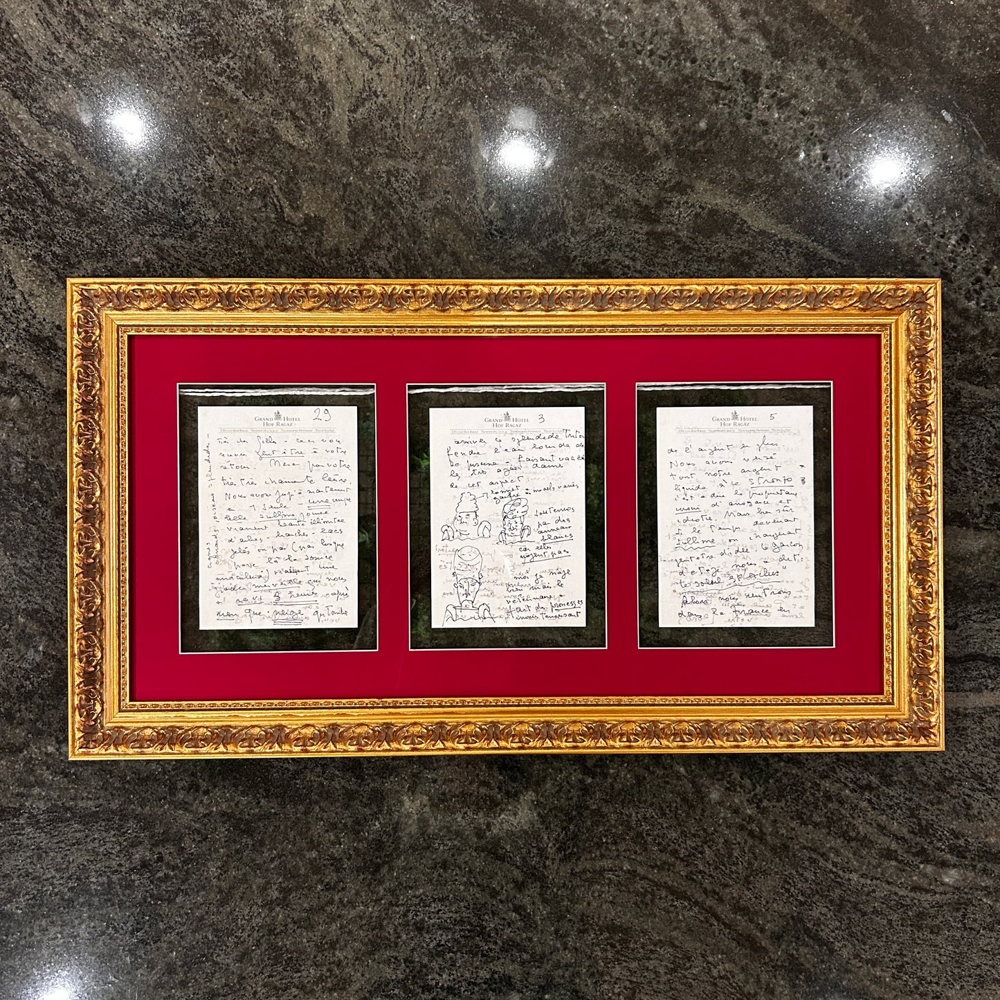 LEONOR FINI - Pages manuscrites et enrichies de dessins originaux