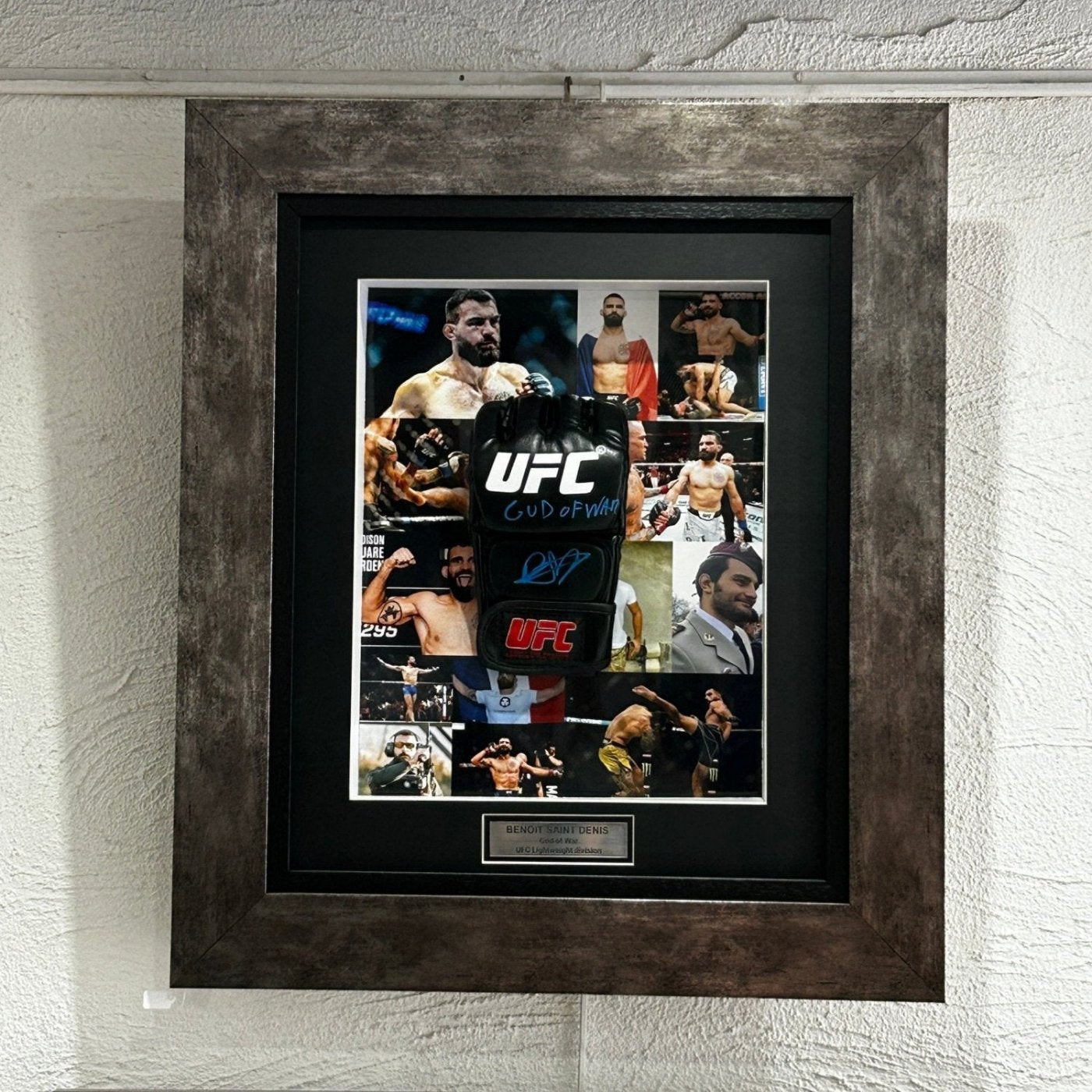 BENOIT SAINT DENIS / Gant de MMA UFC signé - Certification