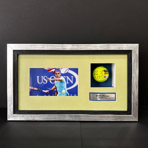 ROGER FEDERER / Signature sur balle de tennis US OPEN