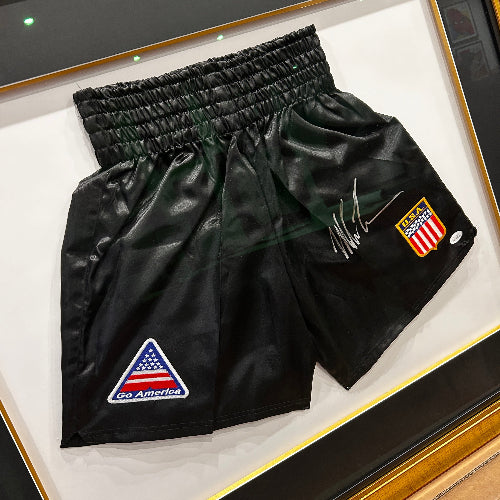 MIKE TYSON - Signature sur short  - Certification